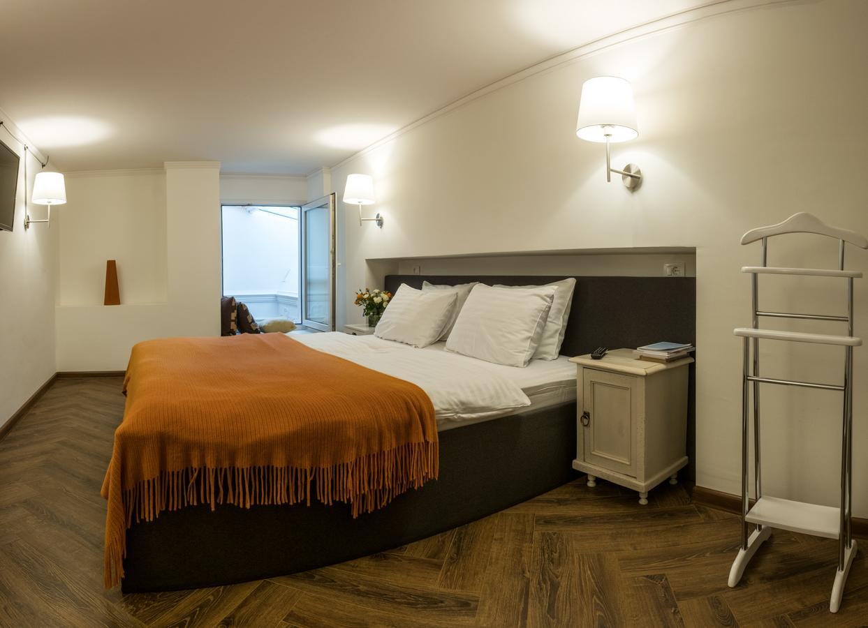Apart Hotel Michelle Odessa Zewnętrze zdjęcie